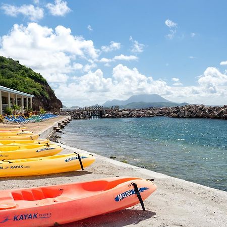 Bird Rock Beach Hotel バセテール エクステリア 写真
