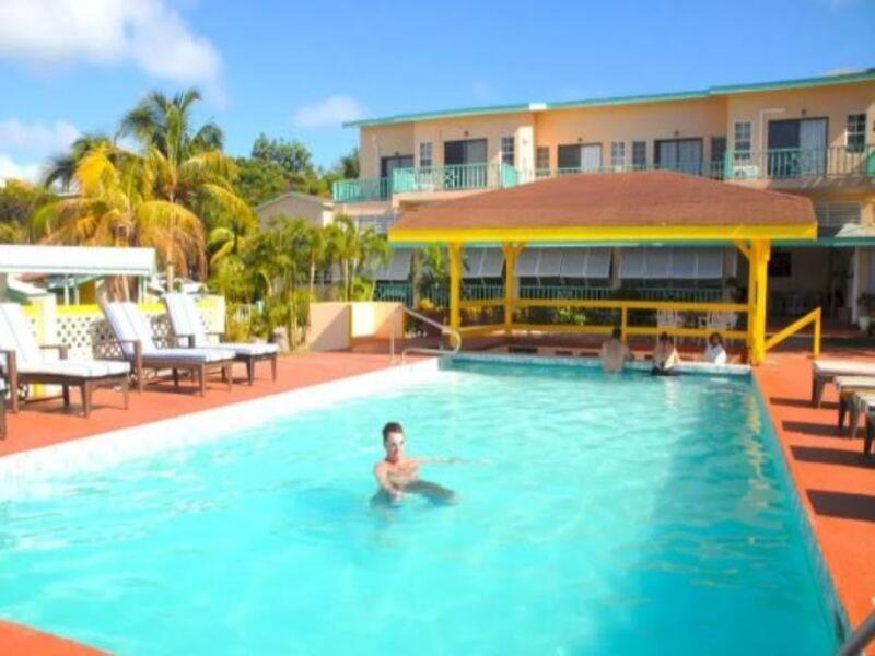 Bird Rock Beach Hotel バセテール エクステリア 写真