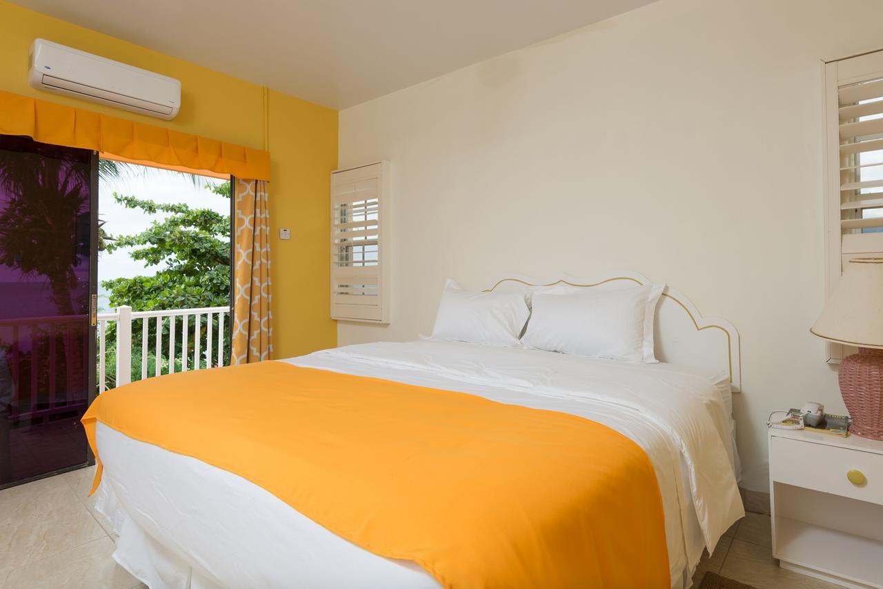 Bird Rock Beach Hotel バセテール エクステリア 写真