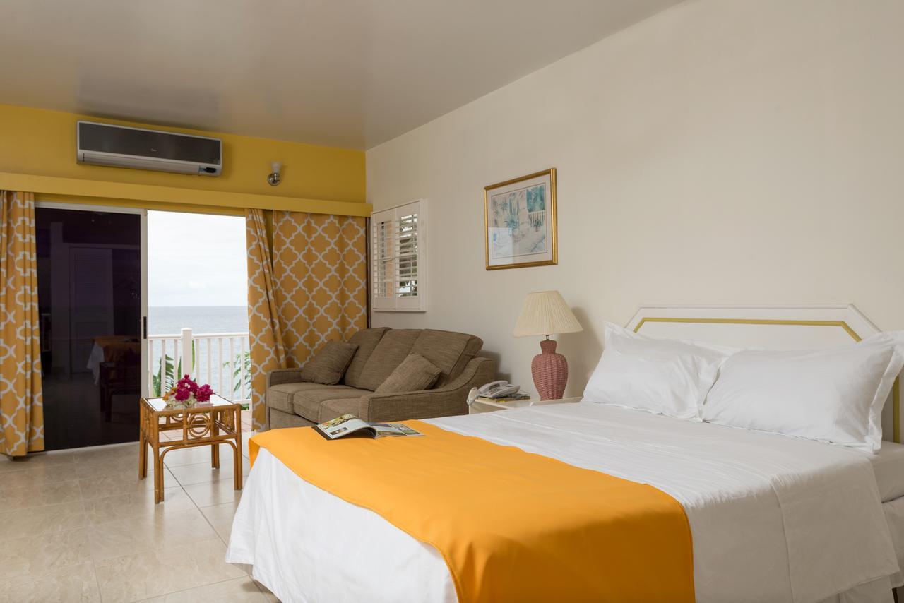 Bird Rock Beach Hotel バセテール エクステリア 写真
